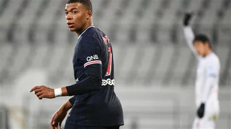 Mercato PSG Entre partir et rester Kylian Mbappé a tranché