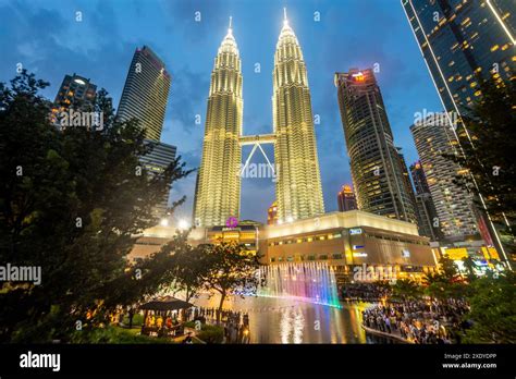 petronas twin towers klcc symphony  res stock photography  images