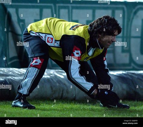 Juventuss marcelo salas warming up hi-res stock photography and images ...