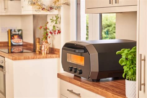 Ooni Volt 12 Electric Pizza Oven Reaches Up To 850 Degrees The