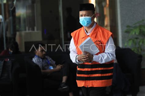 Pemeriksaan Husni Fahmi Dalam Kasus Ktp Elektronik Antara Foto