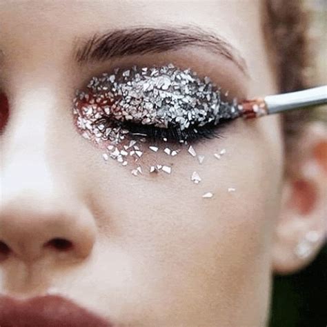 1970S Disco Makeup Trends | Saubhaya Makeup