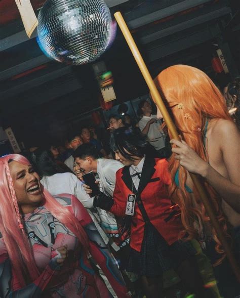 Potret Anya Geraldine Cosplay Jadi Nami ONE PIECE Di Ulang Tahun Geng