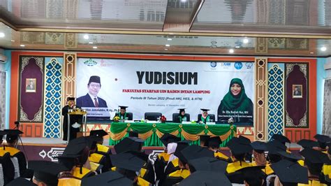 Inilah Pesan Dekan FS UIN Raden Intan Pada Yudisium Periode Ke III