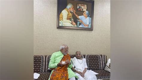 Pm Modi Visits Mother Heeraben At Ahmedabad Hospital Doctors Say