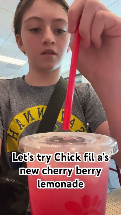 Trying Chick Fil As New Cherry Berry Lemonade Chickfila Youtube