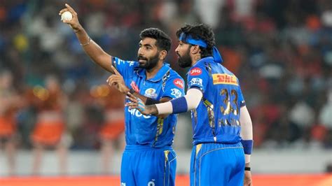 Hardik Pandyas Ordinary Captaincy Slammed Left Right And Centre As