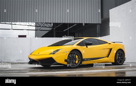 Yellow Lamborghini Gallardo Superleggera in KL Stock Photo - Alamy