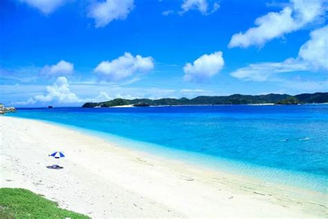 beautiful paradise islands  explore beauty  nature