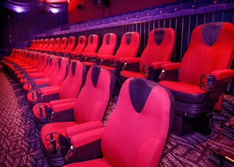 Luxury Commercial 4D Theater,4D Immersive Movie Cinema With 7.1 Sound ...