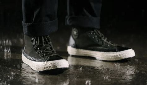 7 Best Waterproof Sneakers For Men: 2025 Edition