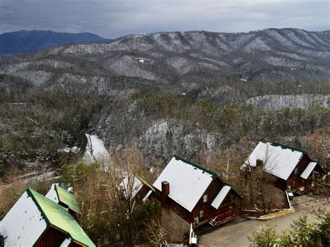 Mountainscape Mountainscape Theater Cabins Pigeon Forge United