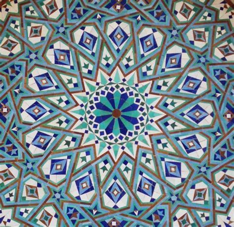 Islamic Geometric Patterns Tiles