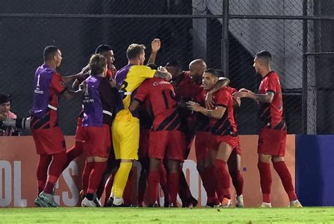 Gols Da Libertadores Athletico Pr Supera Libertad No Paraguai