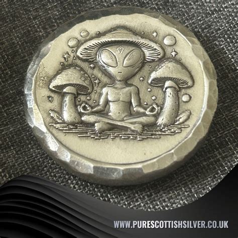 2 Troy Oz Solid Silver Round Hippy Alien Magic Mushrooms