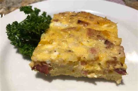 Slow Cooker Egg Casserole - Crockpots and Flip Flops