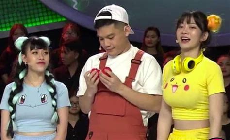 Hot Tiktoker Lê Bống tham gia gameshow khiến khán giả đỏ mặt vì trang phục Pikachu bó sát
