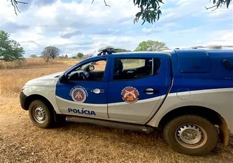 Motocicleta é roubada por homens armados na zona rural de Serrinha