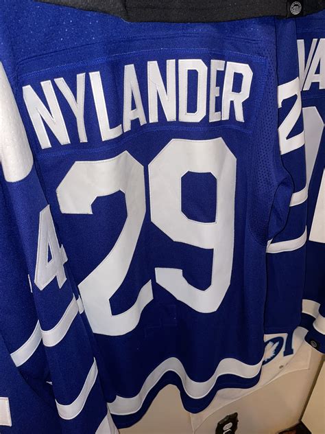 William Nylander Jersey | SidelineSwap