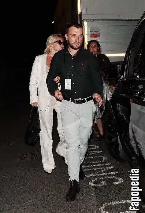 Florence Pugh Nude Leaks Photo Fapopedia