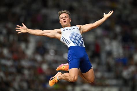 Mondiaux d athlétisme Collet s invite dans le top 5 mondial les 6 m