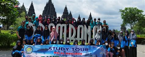 Study Tour Ke Jogja Mts Al Muslimun