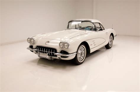 1960 Chevrolet Corvette | Classic Auto Mall