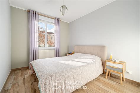 Vente Apartment with terrace Bachut sector à LYON 83 m2 Espaces