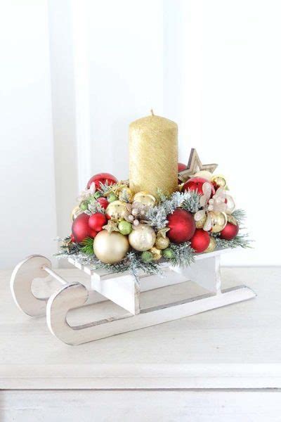 24 Amazing Christmas Candle Centerpieces