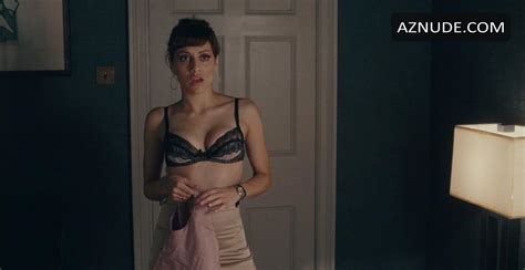 BRITTANY MURPHY Nude AZNude