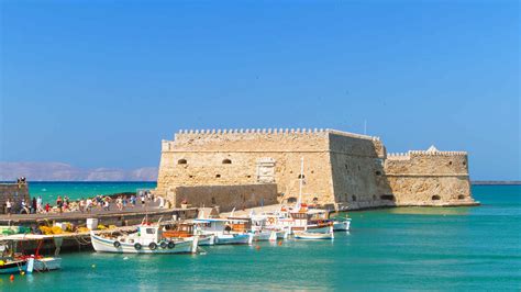 Rent a Car Heraklion with Caravel Car hire Crete