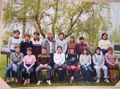 Photo De Classe Cm2 De 1984 ECOLE DU CENTRE Copains D Avant