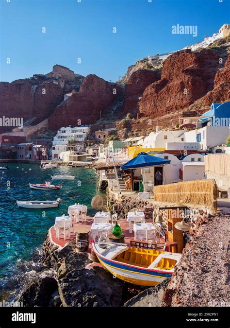 Greek Taverna Ammoudi Santorini Hi Res Stock Photography And Images Alamy