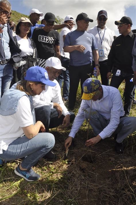 Gobierno inicia Plan Nacional de Reforestación con la siembra de 3 mil