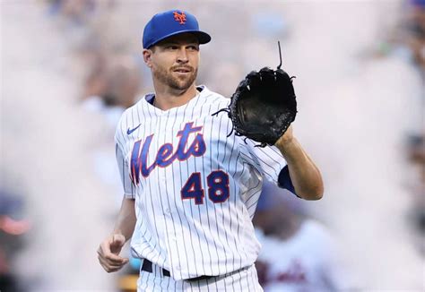 Jacob deGrom Is Aging In Reverse