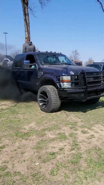 Rolling Coal Duramax Youtube