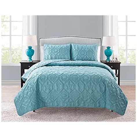 VCNY Home Shore Collection Soft Lightweight Comfortable Quilt Bedspread