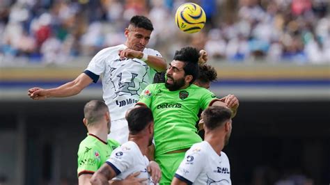 “bautizaron” A Un Niño Aficionado De Los Pumas En Pleno Partido En El Estadio Olímpico