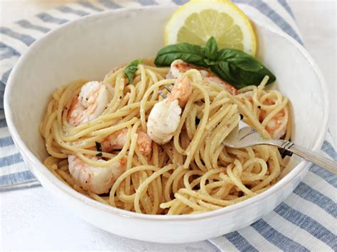 Creamy Lemon Shrimp Pasta Recipe