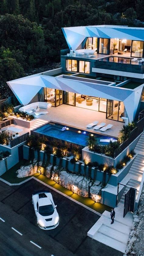 home vie luxueuselife  billionaires rich lifestyle  billionaires