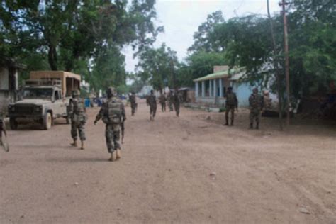 Militants attack AU base in Somalia's Beledweyne