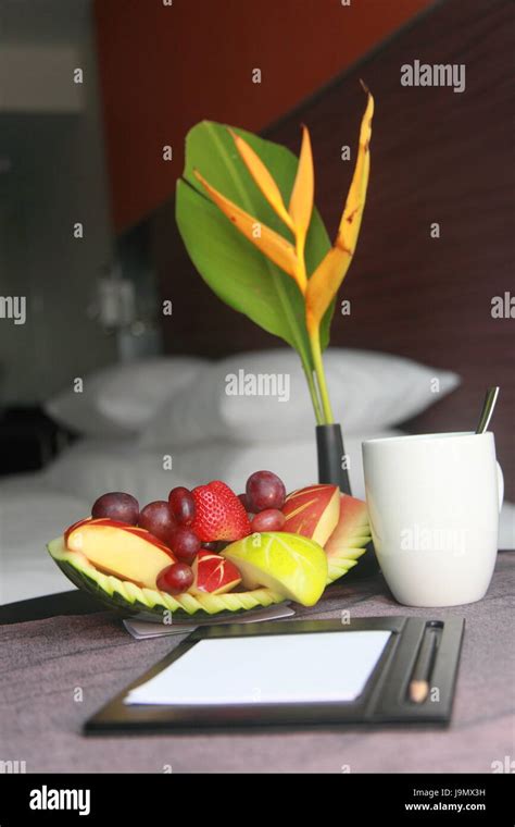 room, progenies, fruits, hotel, bedroom, resort, notepad, amenities ...