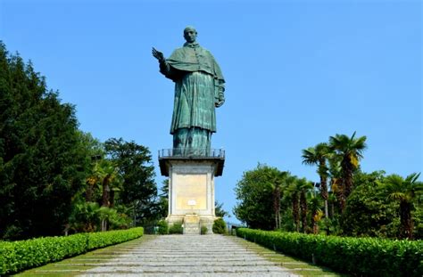 Colossus statue of San Carlo Borromeo - CulturalHeritageOnline.com