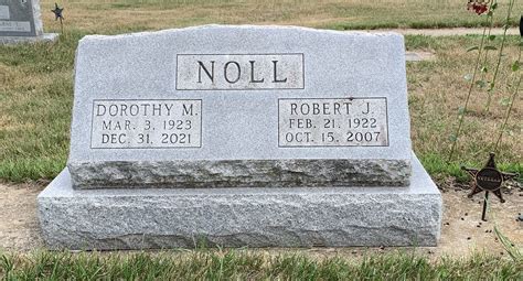 Robert Noll: Obituary and Memorial Service Information 9