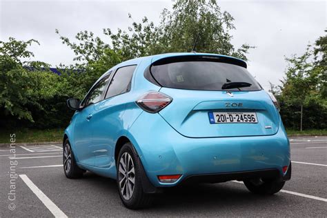 Renault Zoe Review Changing Lanes