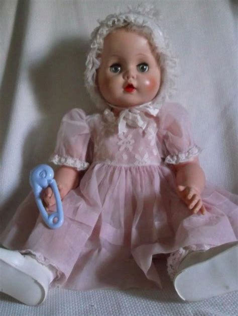 Vintage 1958 Eegee Baby Doll 25 Carrie Ann Vinyl Nurser W Molded