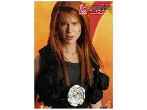 Terminator Terminator 2 Judgment Day T 1000 As Sarah Connor 16 Collectible Figure Hot Toys ToyWiz