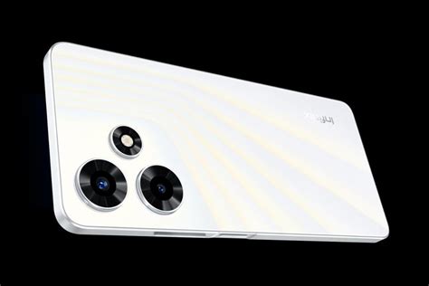 Смартфон INFINIX HOT 30i 8/128Gb Белый: купить по цене 9 990 рублей в ...