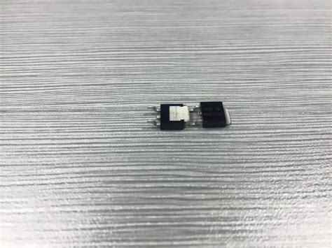SMD Trasistor MJD122 & MJD127 Basic Information