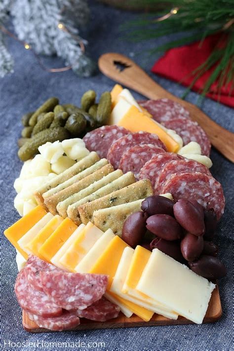 Charcuterie Board T Idea Put Together This Charcuterie Board To Give As A T To Teachers